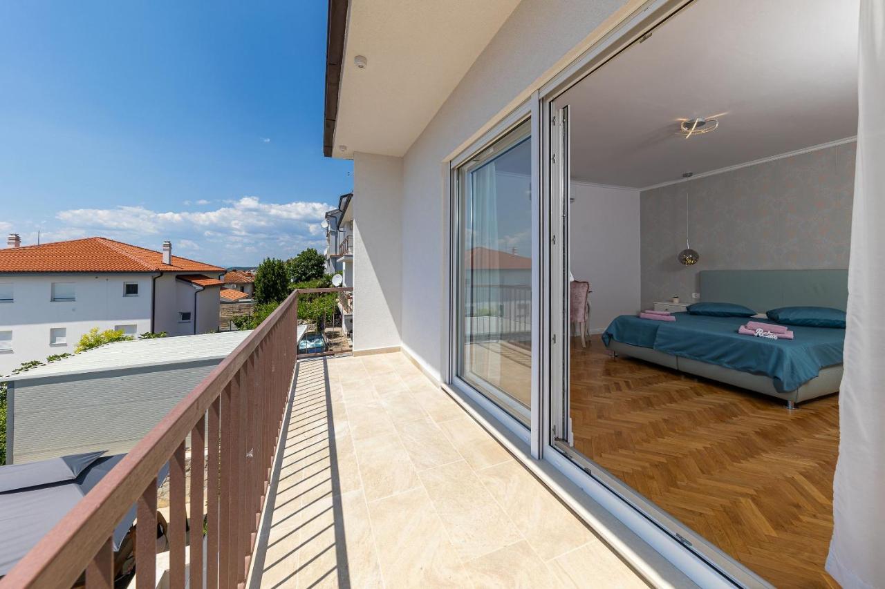 Holiday Home Ninna Crikvenica Luaran gambar